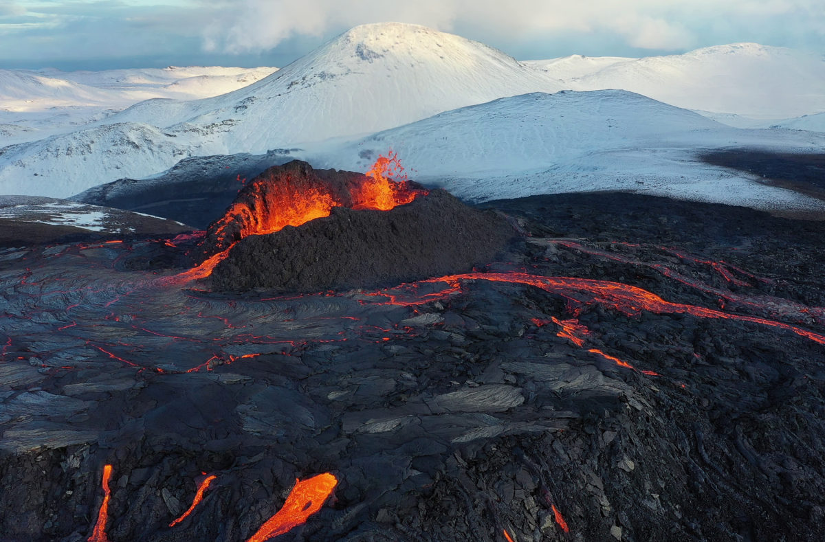 Vulkan Berg Fagradalsfjall Halbinsel Reykjanes - Vulkanausbruch in Island