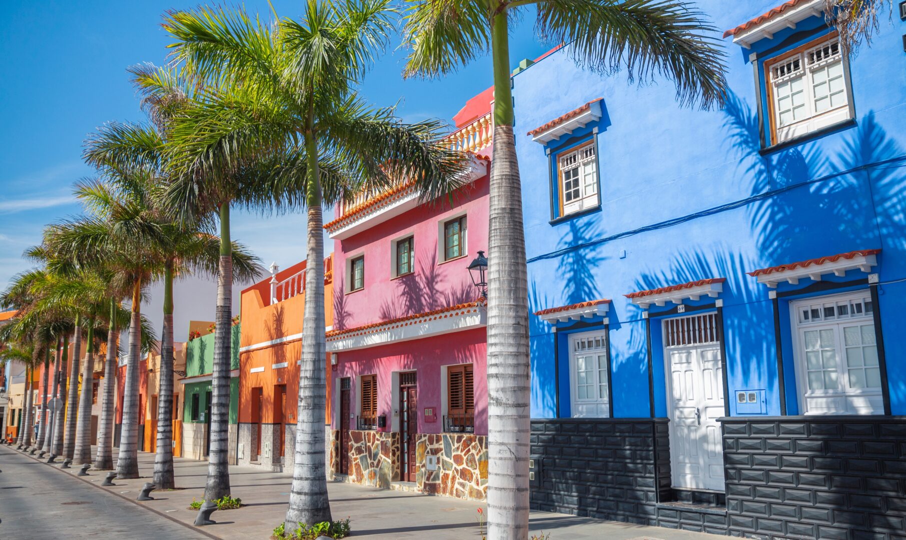 Bunte Häuser in Puerto de la Cruz auf Teneriffa in den Kanarischen Inseln