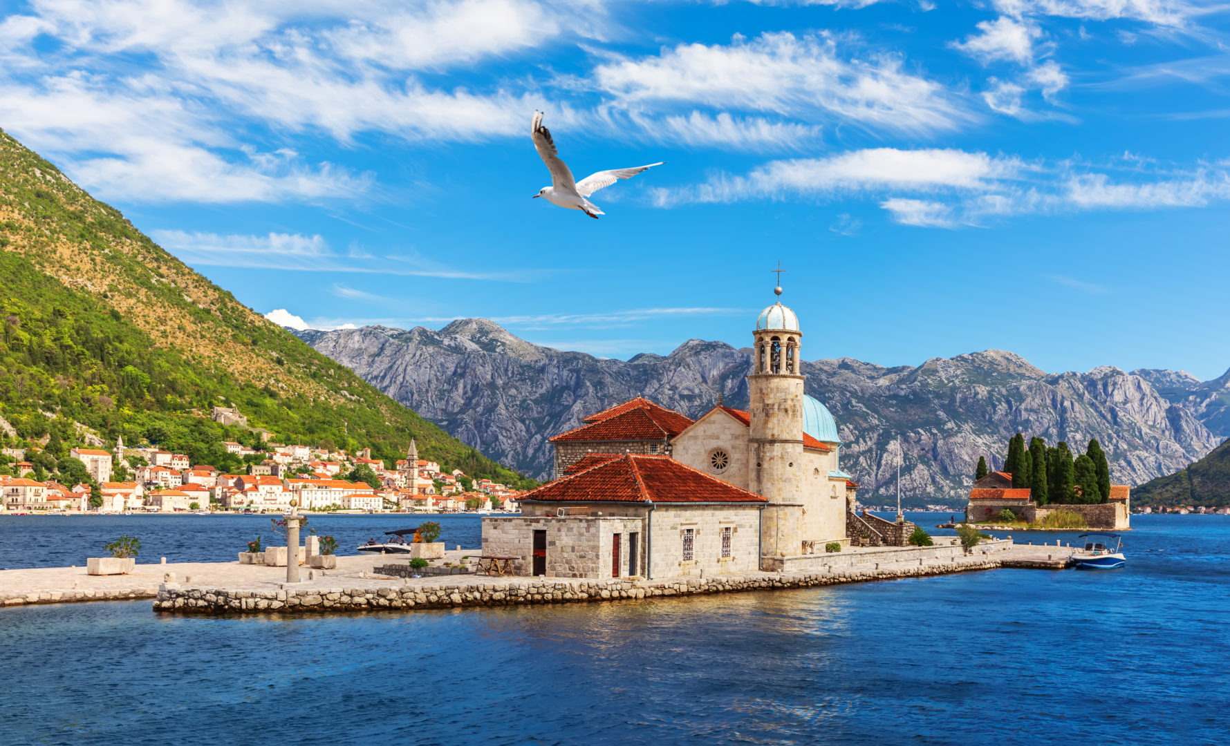 Insel Unserer Lieben Frau vom Felsen Kotor in Montenegro