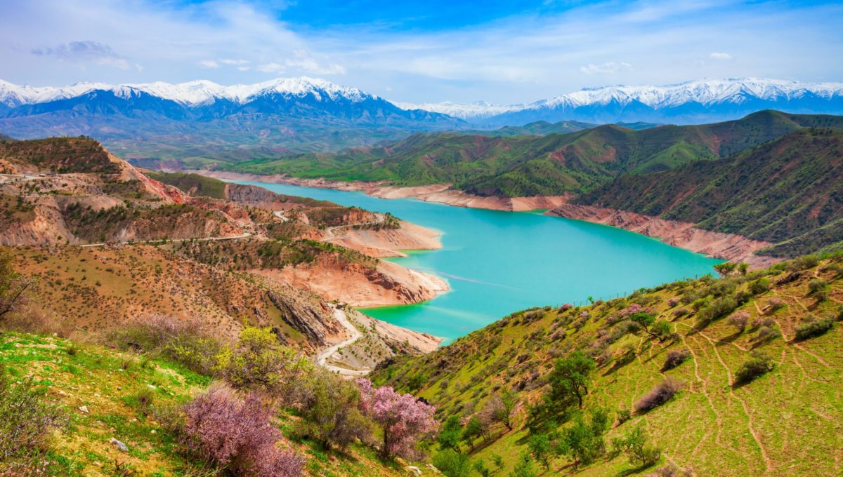 Hisorak-See in der Nähe der Stadt Shahrisabz in Usbekistan