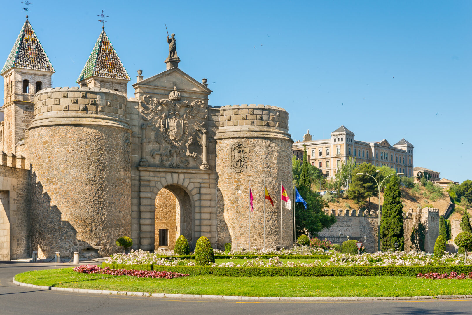 Tor Puerta de Bisagra (oder Alfonso VI) in Toledo, Spanien.