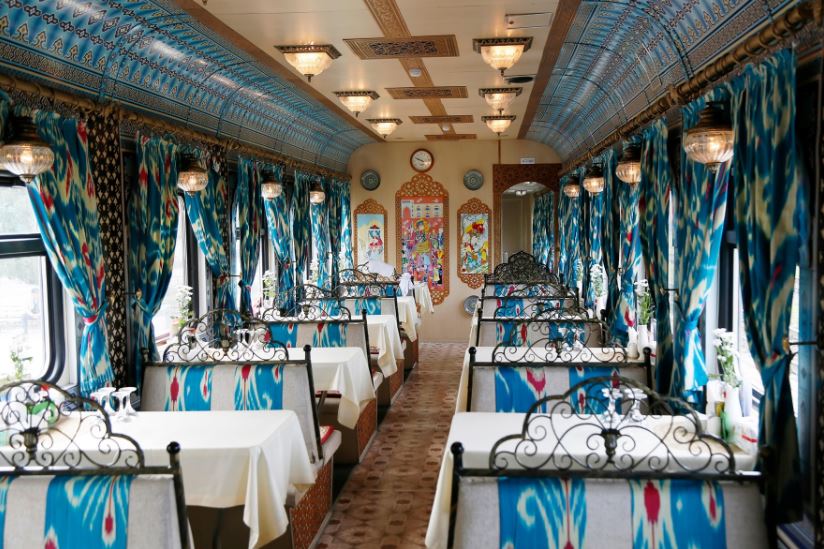 Legendärer Orient Silk Road Express-Zug durch Kasachstan, Kirgisistan, Usbekistan und Tadschikistan