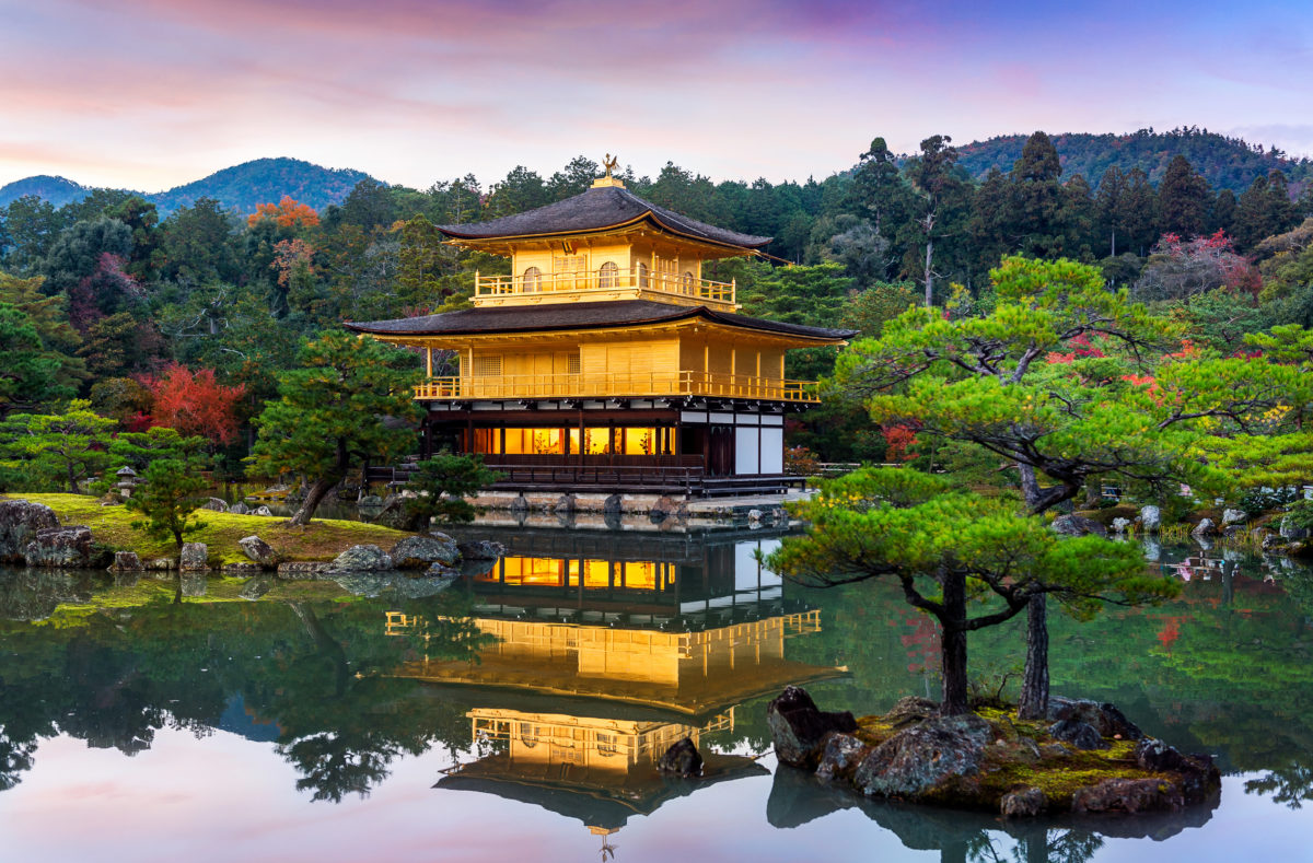 Der Goldene Pavillon. Kinkakuji-Tempel in Kyoto, Japan.