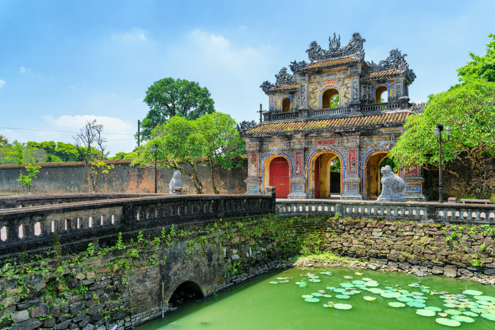 Hien-Nhon-Tor in Hue, Vietnam