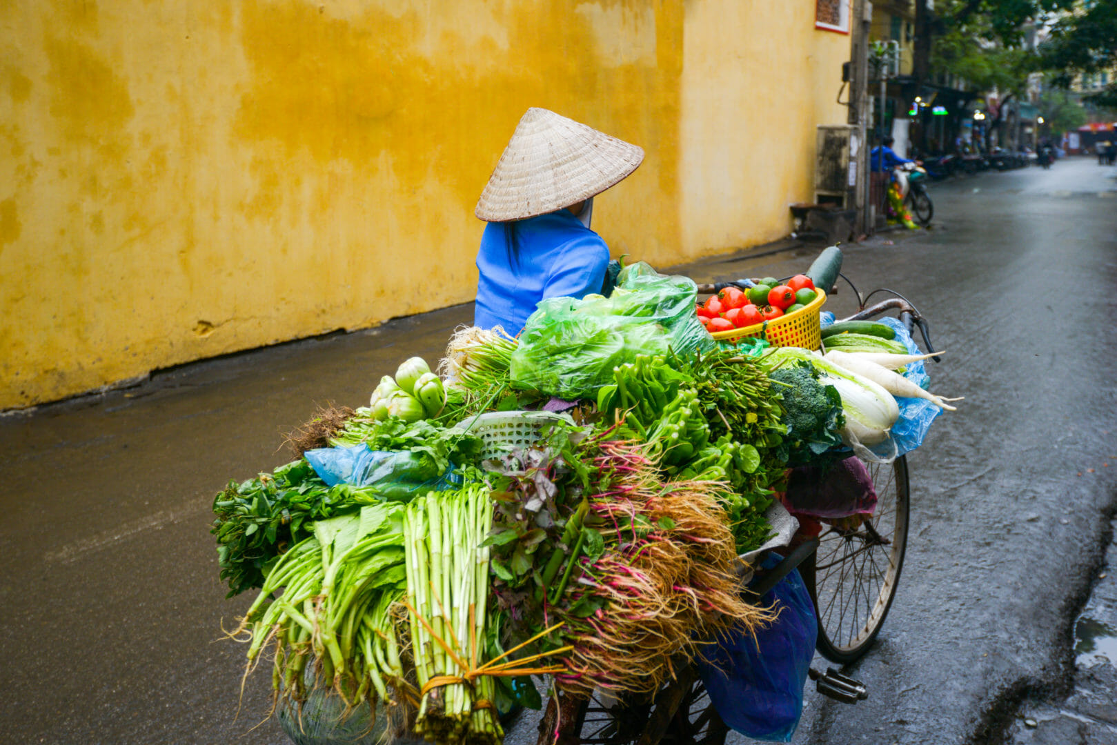 Lokales Leben in den Straßen von Hoi An in Vietnam