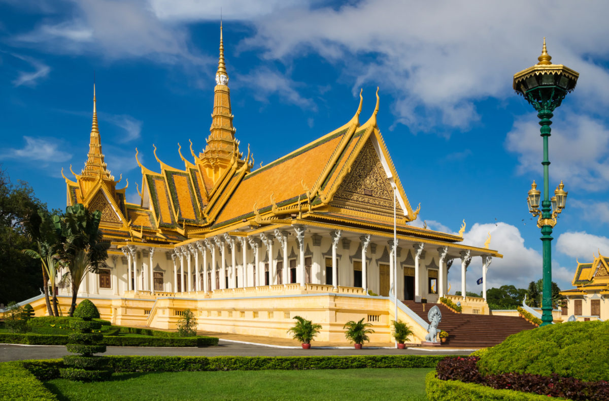 Besuchen Sie die Tempel von Südvietnam-Kambodscha