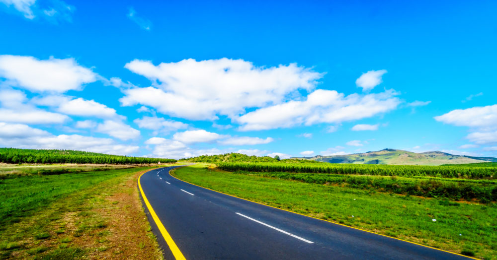 Die landschaftlich reizvolle Route R538, Provinz Mpumalanga, Südafrika