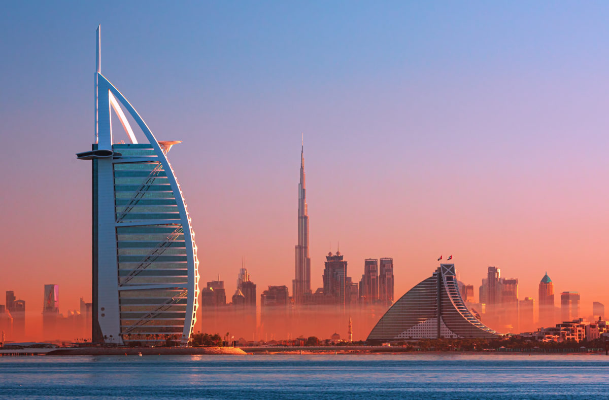Burj Al Arab, Reise nach Dubai