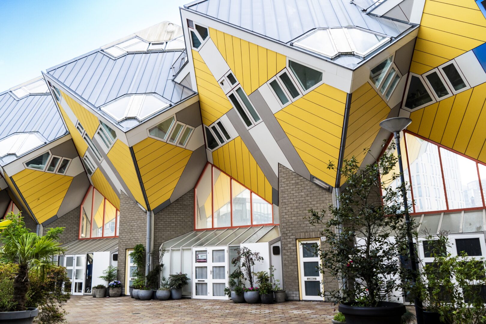 Die berühmten gelben Würfelhäuser in Rotterdam, Niederlande